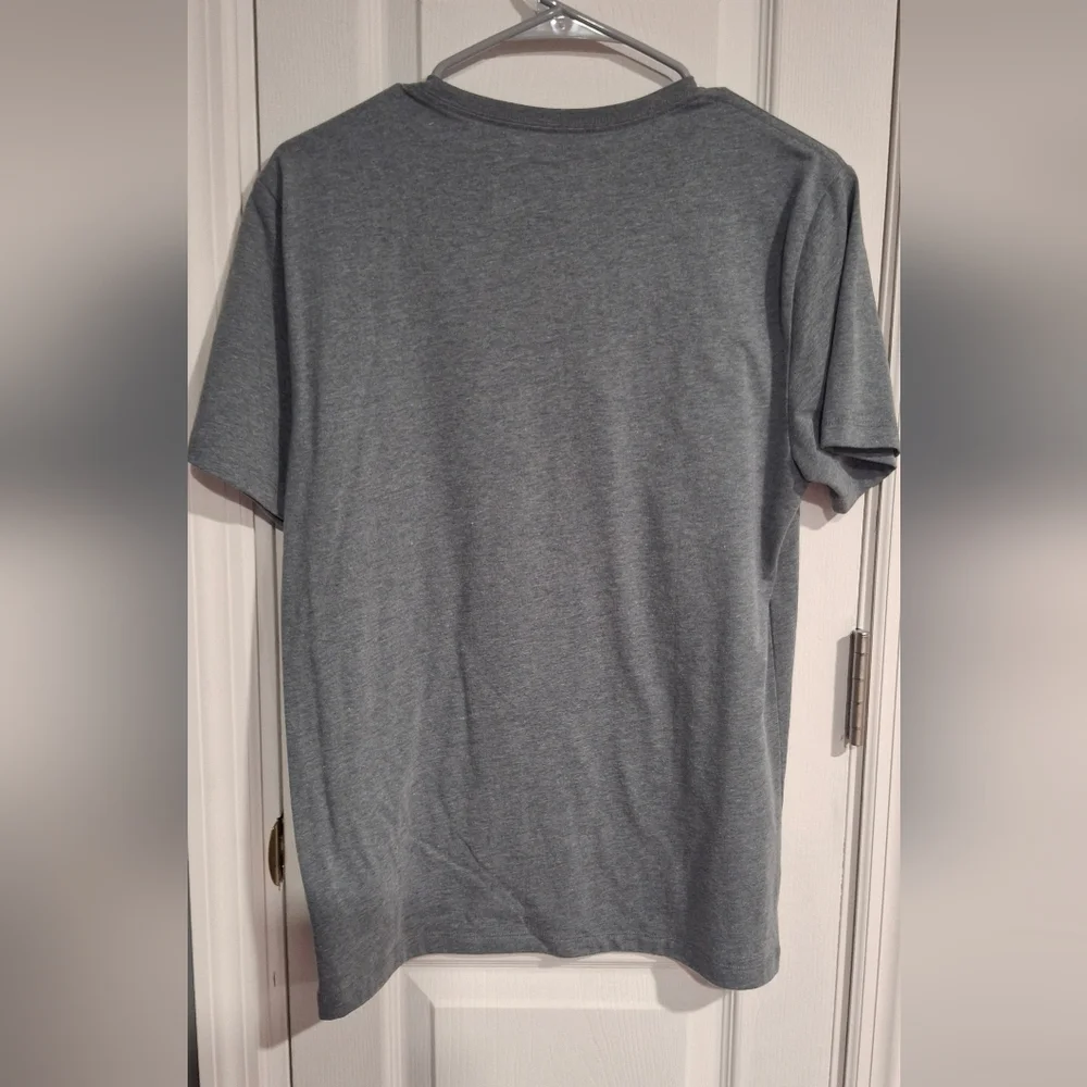 🔥Old Navy Gray Super Mario Bros Tee🔥 - Picture 4 of 4